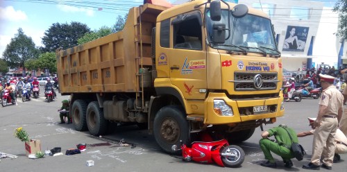 Buôn Ma Thuột&#x3A; Tai nạn giao thông làm 03 người thương vong