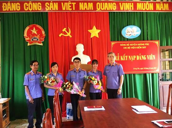 Krông Pắk&#x3A; Kết nạp Đảng viên cho 3 quần chúng ưu tú