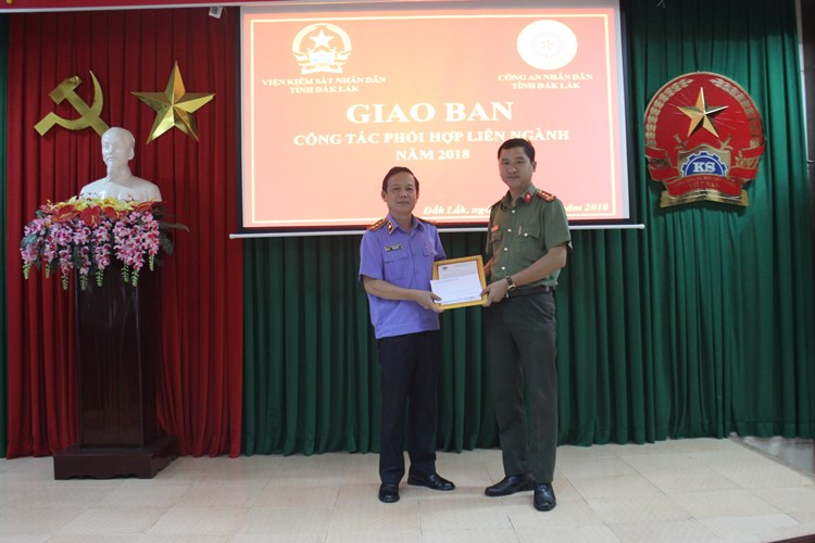 Giám đốc Công an tỉnh gửi thư cảm ơn sự phối hợp của ngành KSND tỉnh Đắk Lắk