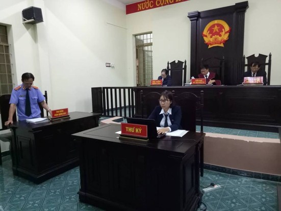 Buôn Hồ&#x3A; 47 tháng tù cho 3 kẻ trộm cắp 111 quả sầu riêng