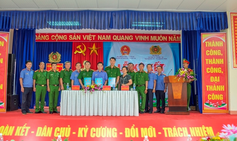 VKSND tỉnh Đắk Lắk Ký kết quy chế phối hợp với Trại giam Đắk Tân và Trại giam Đắk Trung, Cục C10, Bộ Công an