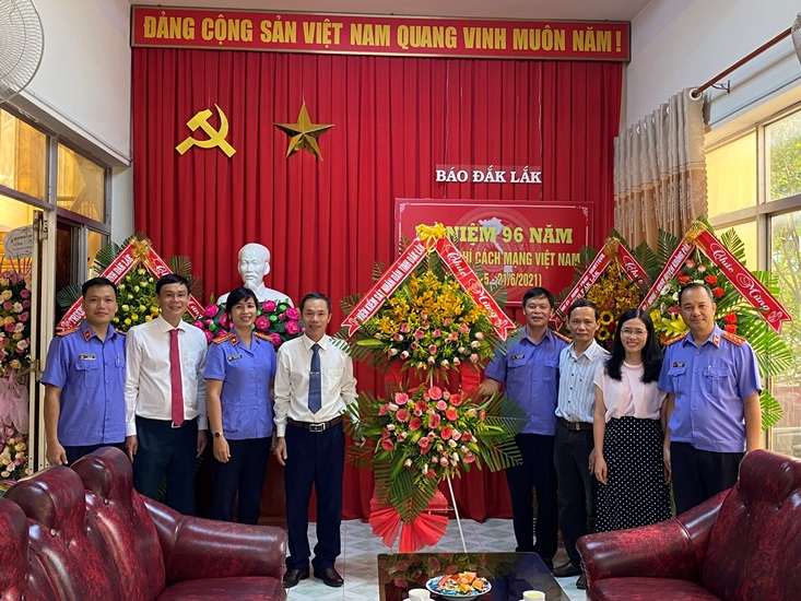 VKSND tỉnh Đắk Lắk chúc mừng kỷ niệm Ngày Báo chí Cách mạng Việt Nam