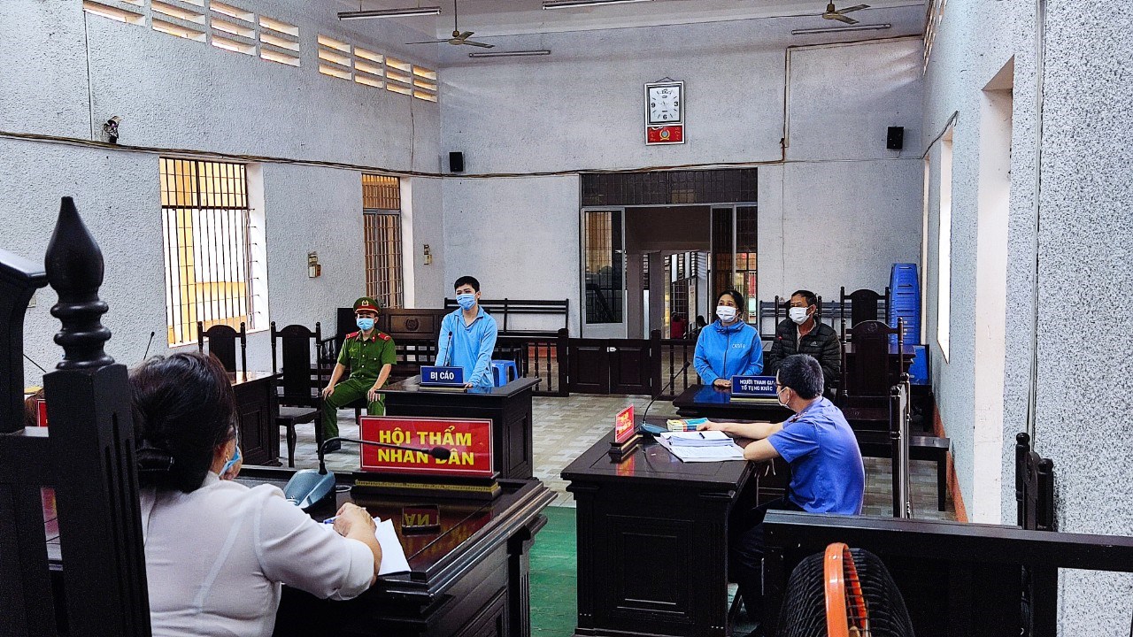 Tuyên án kẻ thú tính 4 lần giở trò đồi bại với con gái vợ hờ