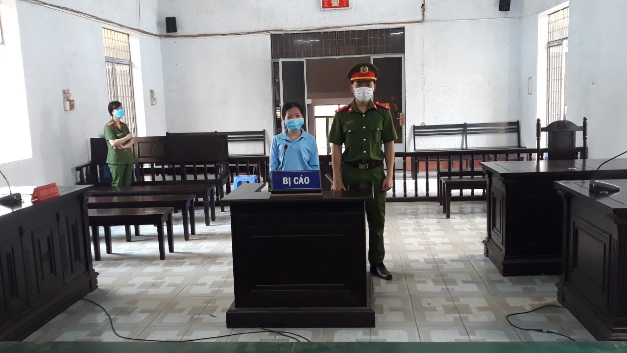 Mua nợ hơn 100 triệu tiền ma túy để…sử dụng dần
