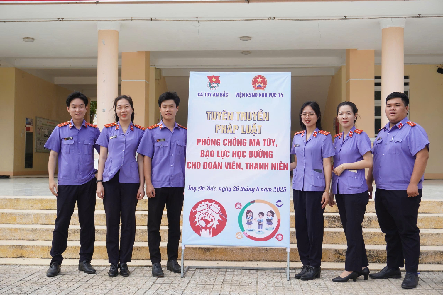 Tuổi trẻ VKSND khu vực 14 tham gia nhiều hoạt động chào mừng, kỷ niệm 80 năm Cách mạng Tháng Tám và Quốc khánh 2/9