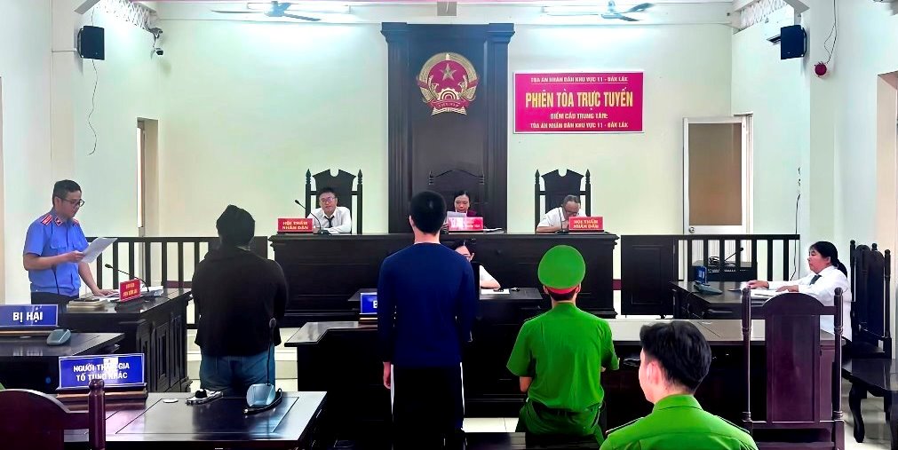 VKSND khu vực 11 phối hợp tổ chức phiên tòa rút kinh nghiệm xét xử vụ án tổ chức sử dụng trái phép chất ma túy