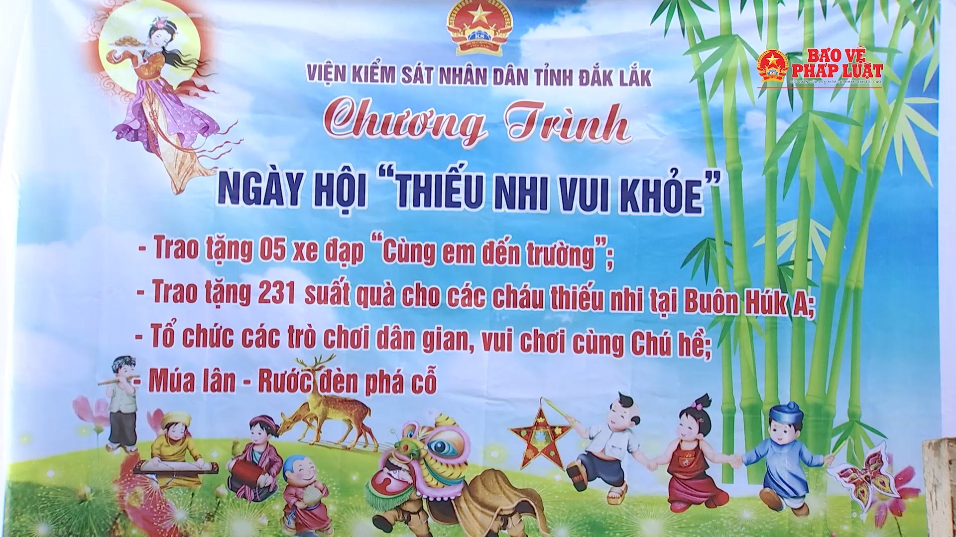 VKSND tỉnh Đắk Lắk tổ chức Trung thu cho các cháu thiếu nhi buôn kết nghĩa