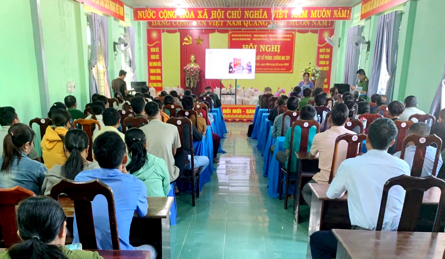 VKSND khu vực 2 đẩy mạnh tuyên truyền Nghị quyết 205 của Quốc hội tại xã vùng biên giới