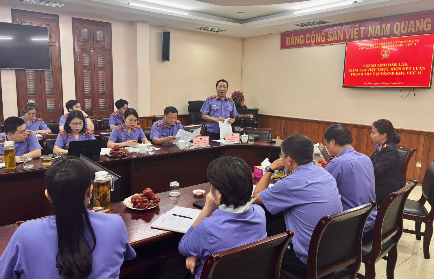 Thanh tra VKSND tỉnh kiểm tra việc thực hiện Kết luận thanh tra tại VKSND khu vực 11