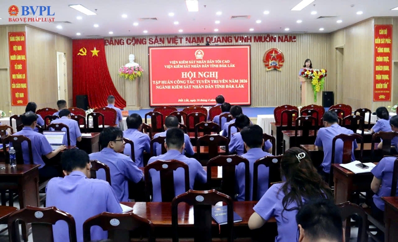 Báo Bảo vệ pháp luật phối hợp VKSND tỉnh Đắk Lắk: Tập huấn kỹ năng tuyên truyền cho hơn 400 công chức VKSND tỉnh Đắk Lắk
