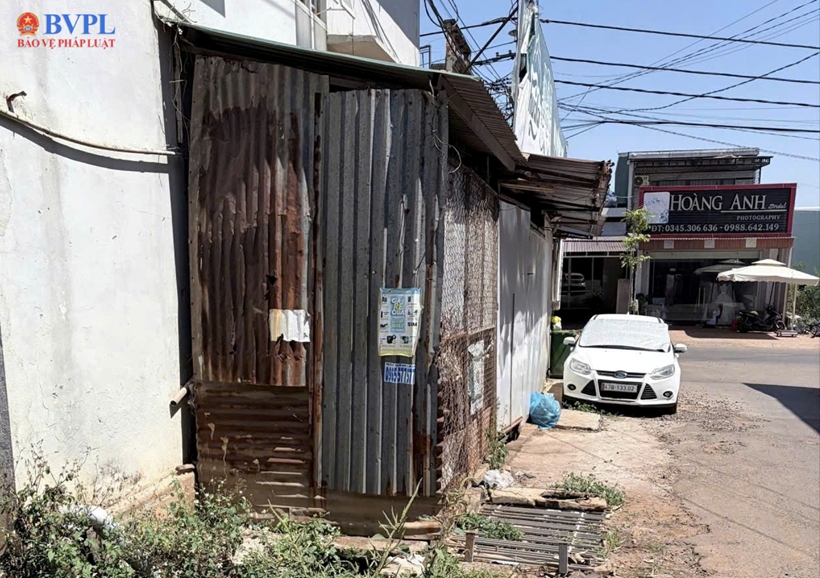 20052631